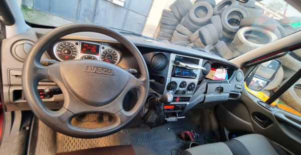 GRUA IVECO - Imagen 4